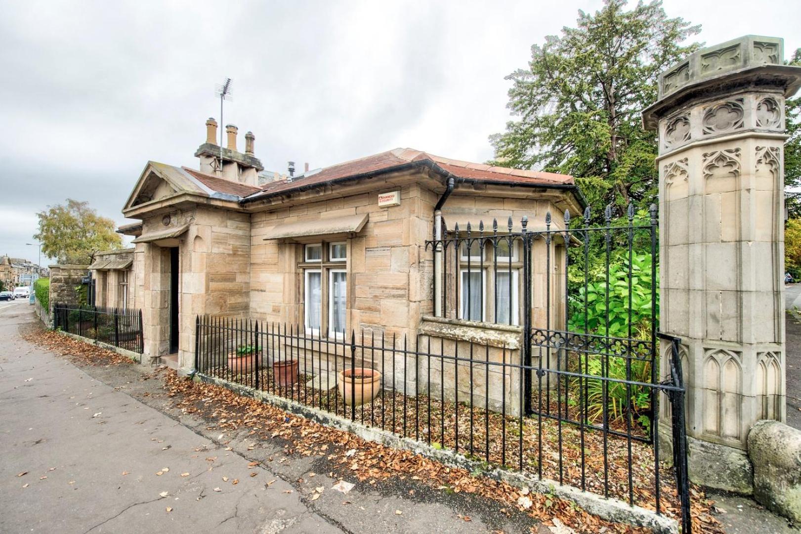 Guestready - Classic Charm Near Holyrood Park Edinburgh Bagian luar foto